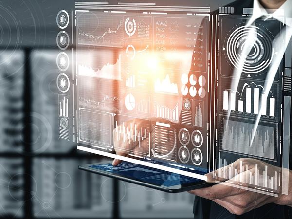 Formazione e IA: Creare Corsi e Slide non è mai stato così veloce (e divertente!)